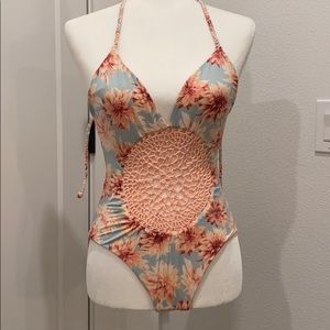 Frankie’s bikini floral pink baby blue new large